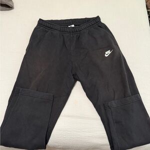 Nike Men’s Black Sweatpants